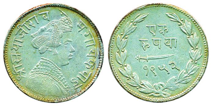 Sayaji Rao III, Silver Rupee, 11.37g, Portrait type, Baroda Mint, VS 1952, small flan type