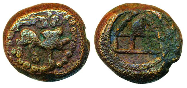 Shiv Ganga Rajas, Copper, 3.38g, Obv: lion to right, Rev: Shivlinga with garland (K Ganesh