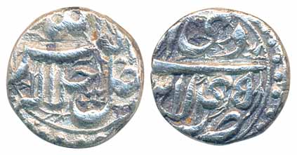 Akbar, Silver ½Rupee, 5.61g, Lahore Mint, ilahi 45, Month Di (KM# 66.3). Fine+, scarce