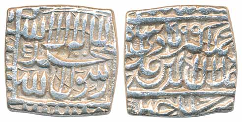 Akbar, Silver Rupee, 11.04g, Ujjain Mint, AH 999 (KM# 82.7). Very fine+, scarce.