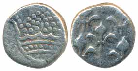 Pondicherry, Silver Fanon, 1.35g, Obv: pearled crown, Rev: 5 fleur de lis, ND (KM# 44). Ve