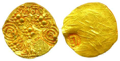 Chalukyas of Kalyana, Jayasimha II Jagadekamalla, Gold Pagoda Varaha, 3.43g, Punch-marked 