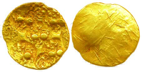 Chalukyas of Kalyana, Jayasimha II Jagadekamalla, Gold Pagoda Varaha, 3.81g, Punch-marked 