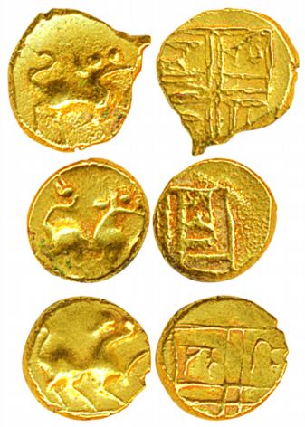 Tanjore Maratha, Gold Fanam (3), Lion to right on obv, Devnagari legend on rev. Very fine,