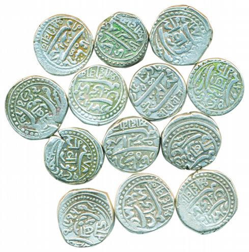 Silver Diwanshahi Koris (13), various dates. Very fine to very fine+. 13 coins.
