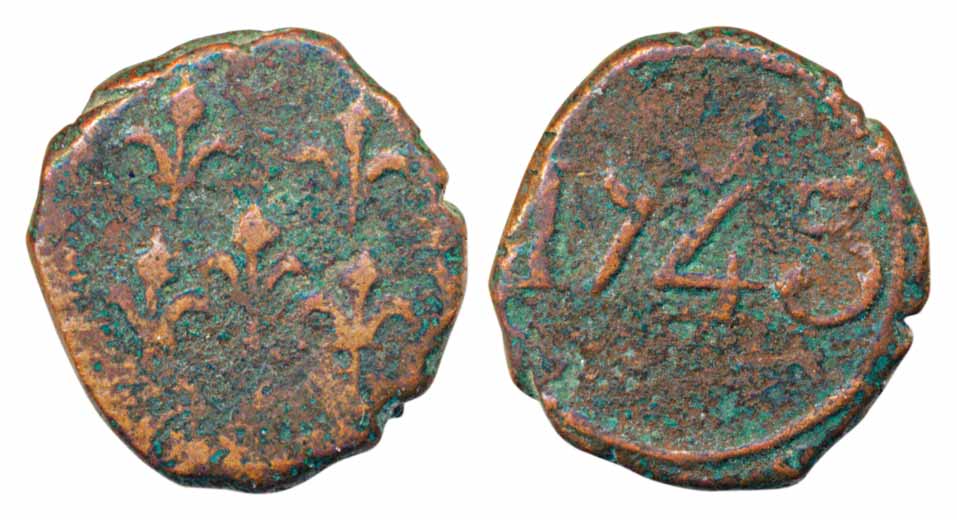 Copper Biche, 5.52g, 1743, Obv: 5 fleur-de-lis, Rev: date (KM# 65). All four digits of dat
