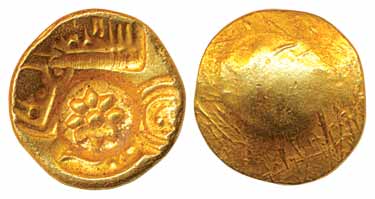 Yadavas of Devagiri, Singhana Deva, Gold Gadyan, 3.77g, five punches, lotus in centre, Sha