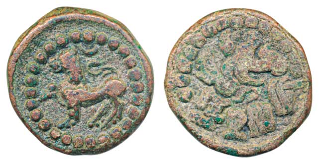 Nepal, Lichhviya, Copper, 14.04g, Lion to left with upraised paw, crescent above on obv. V