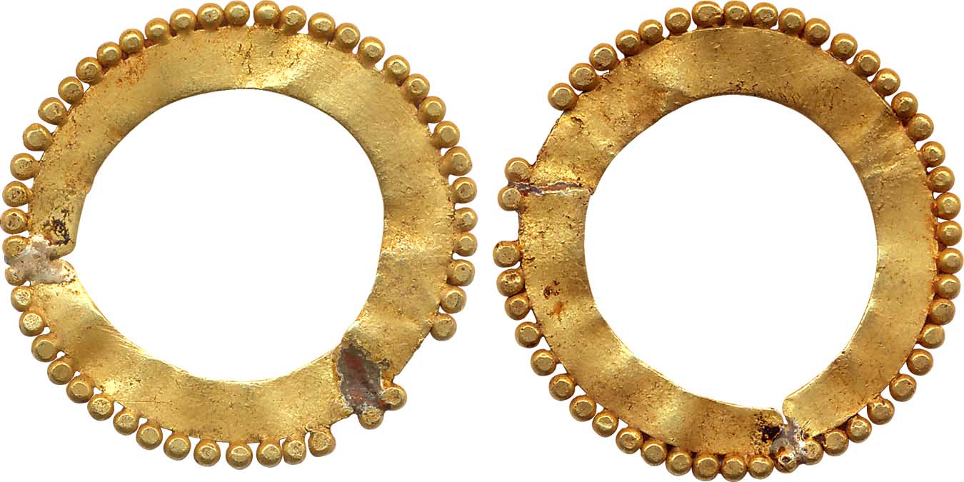 Ancient Ornament Jewellery, Gold, 1.38 g, Ear Ring of Early Historic Era. Rare.