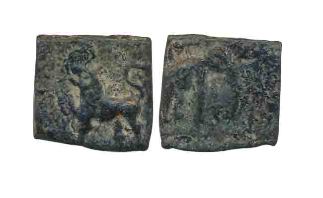 Sangam age Chola, Copper, 2.77g, Obv: Lion to left with upraised leg, Rev: Elephant to rig