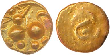 Chalukyas of Kalyani unattributed Gold ¼ Fanam 0.13g Obv: Stylised lion Rev: Kannada lette