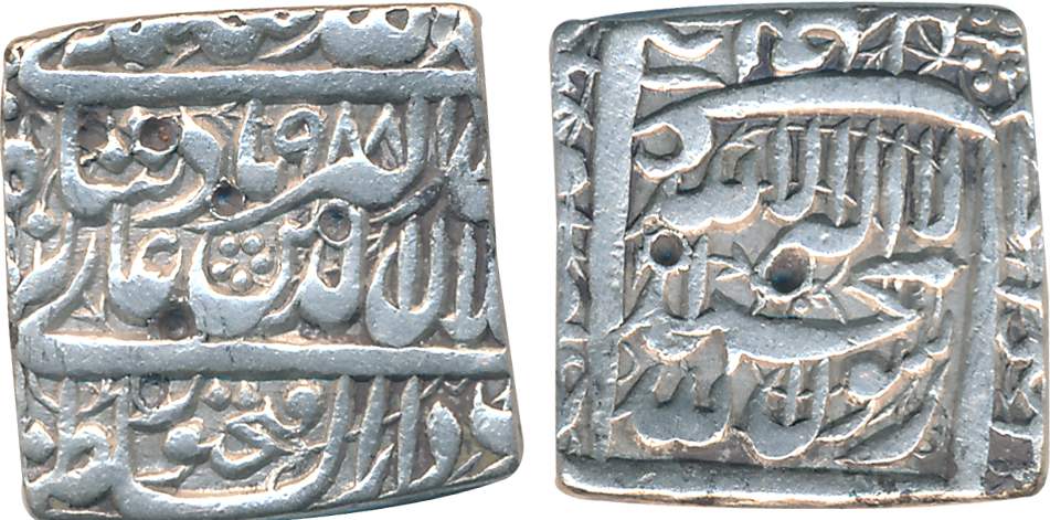 Akbar, Silver Square Rupee, 11.30g, “Kalima” type, Dar ul Sultanate Fathpur Mint, AH 988 (