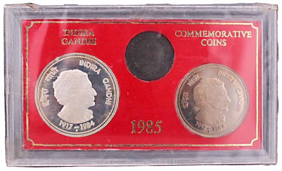 Proof Set, Indira Gandhi, 1985, Rs. 100 and 20, Bombay Mint. Complete with all original pa