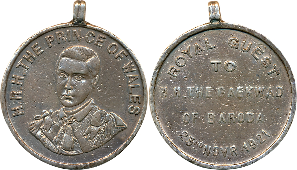 Baroda, Maharaja Sayaji Rao III, Royal Visit of Prince of Wales Silver Medal, 12.75g, Obv: