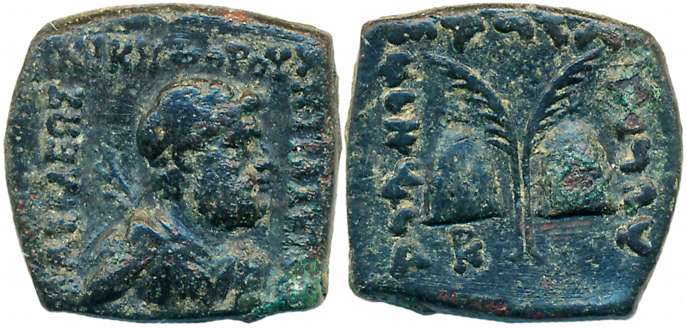 Indo Greeks, Antialkidas, Copper, 8.03g, Obv: Bust of Zeus to right, Brandishing thunderbo
