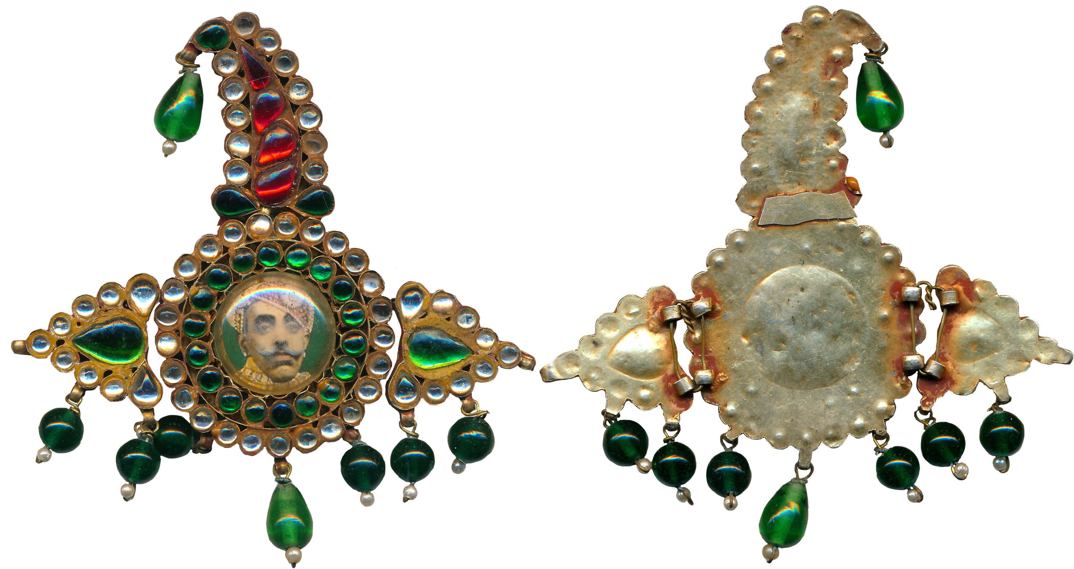 Mewar&nbsp;&nbsp;State Tura- Pagdi Badge, 21.76g, Maharaja Bhupal Singhji &nbsp;colour pho