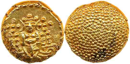 Gold Porto Novo Pagoda, 3.40g, Negapatnam Mint, Obv: Lord Venkateshwara standing holding a