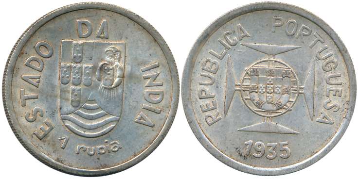 Silver Rupia, 1935, Obv: Shileld on lined circle at centre of Maltese cross, Rev: Divided 