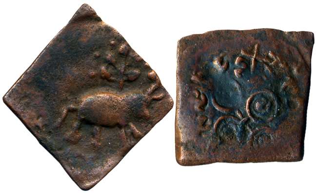 Satavahanas, Siri Satakarni, Elephant type, Copper, 4.20g, Obv: Elephant walking to right 