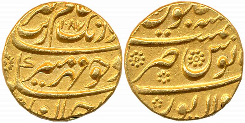 Aurangzeb, Gold Mohur, 11.02g, Sholapur Mint, AH 1087 (KM# 315.43). Extremely fine.