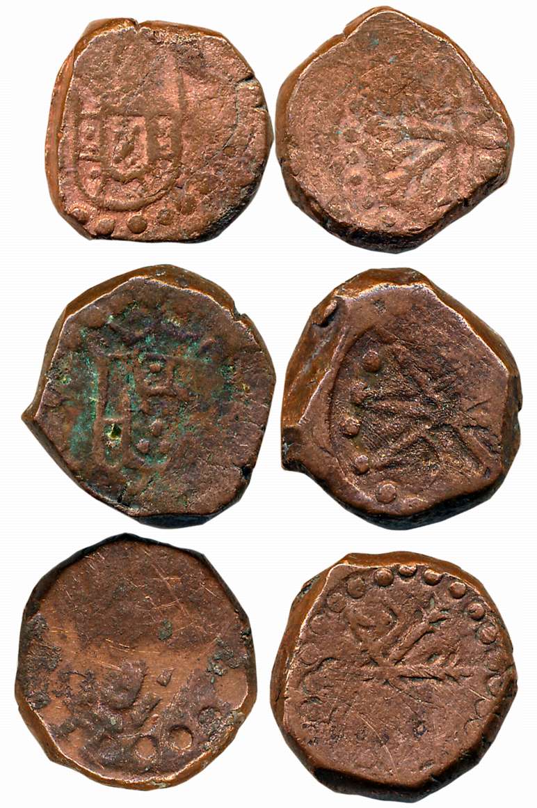 Cochin, D. Sebastiao, Copper 2 Bazaruco (3), 10.50g, 10.22g, 10.26g, Obv: Large arms in do