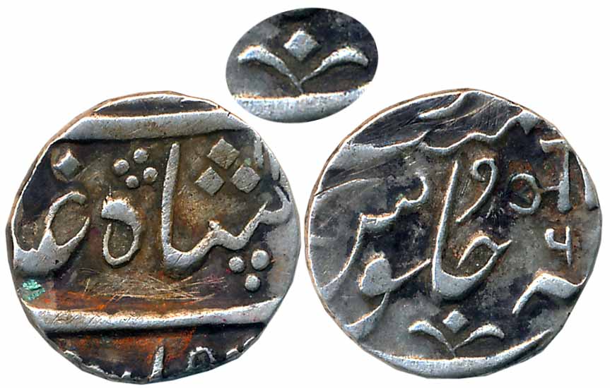 Anand Rao, Silver 1/2 Rupee, 5.57g, Petlad Mint, in the name of Muhammad Akbar II, AH 1XXX
