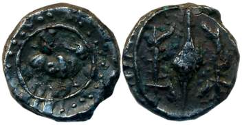 Vishnukundin, Copper Base Alloy, 2.65g, Obv: Bull facing right within circle, Rev: Conch s