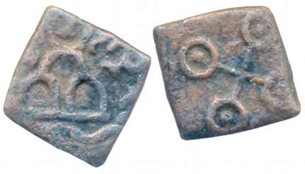 Satavahanas, Siri Satakani, South-Central Maharashtra, Square Copper, 2.19g, Obv: Three ar