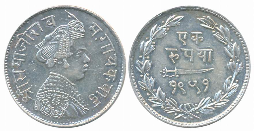Sayaji Rao III, Silver Rupee, VS 1951, Obv: Crowned bust to right, Rev: Scimitar, date wit