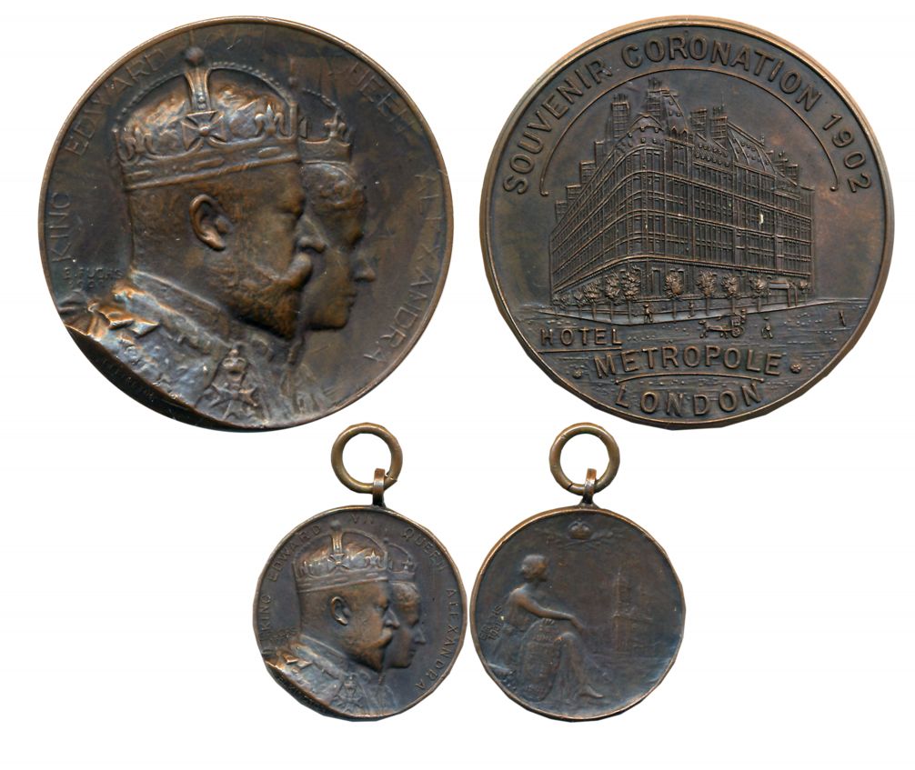 Edward VII Coronation Medal, Copper (2), 27.87g, 5.34g, Obv: Large and miniature, conjoine