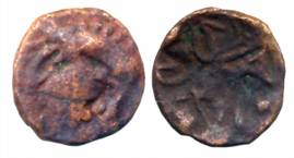 Rashtakutas, Copper, 0.75g, Obv: Portrait of king facing right, Rev: Circular Brahmi legen