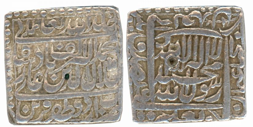 Akbar, Silver Square Rupee, 11.36g, Urdu Zafar Qarin Mint, AH Alf (1000) (KM# 82.8). Very 