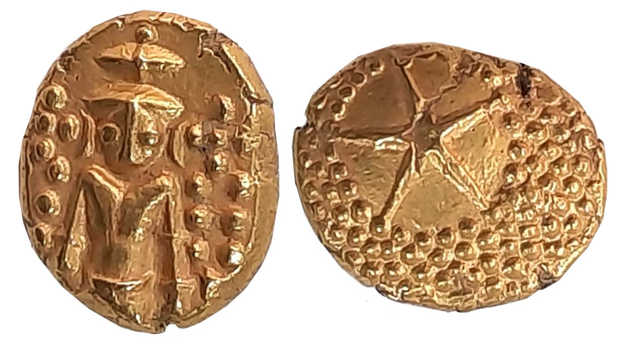 Gold Star Pagoda, 3.38g, Obv: Lord Vishnu standing, Rev: Star in granulated field (KM# 303