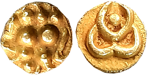 Chalukyas of Kalyana, Gold Fanam, 0.35g, Obv: Lion standing facing right with a raised for