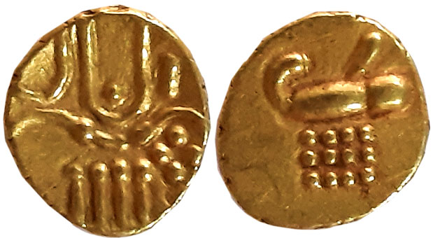 Hoysalas of Dwarasamudra, Gold Fanam, 0.39g, Obv: Lion to right crescent above, Rev: Boar 
