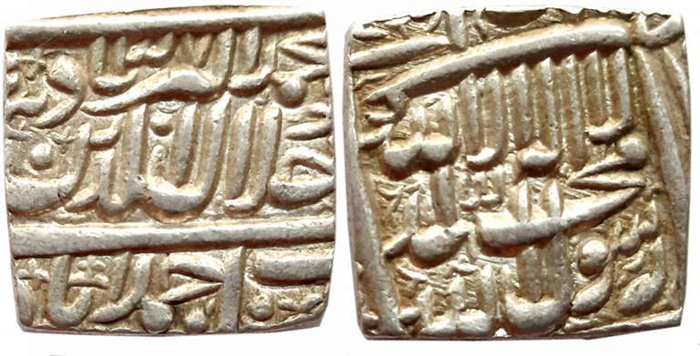 Akbar Silver Square Rupee, 11.45g, “Kalima” type, Dar ul Sultanate Ahmedabad Mint, Ilahi 3