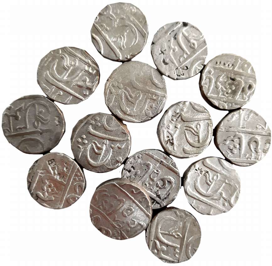 Nashik- Gulshanabad, Silver Rupees (14), in the name of Shah Alam II, Flag to left on reve