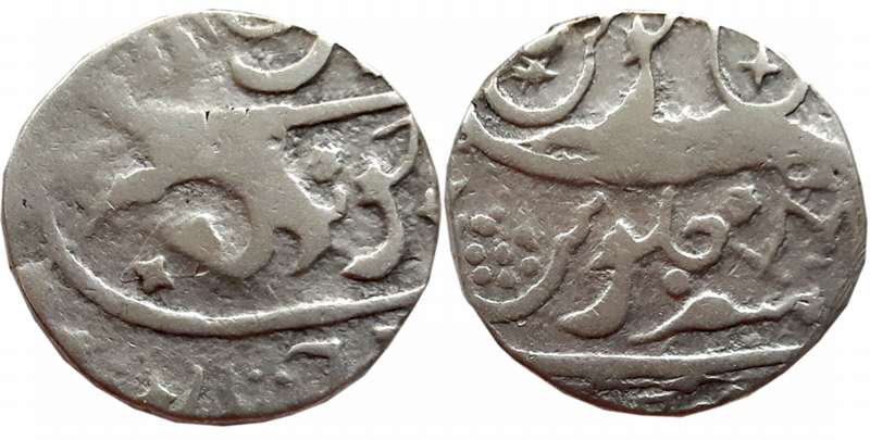 Nipani, Silver Rupee, 11.24g, “Peerkhani”, in the name of Aurangzeb, Dhicholi Mint, struck