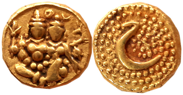 Haider Ali, Gold Pagoda- Hon, 3.44g, Obv: Lord Shiva Parvati seated, Rev: Persian letter “