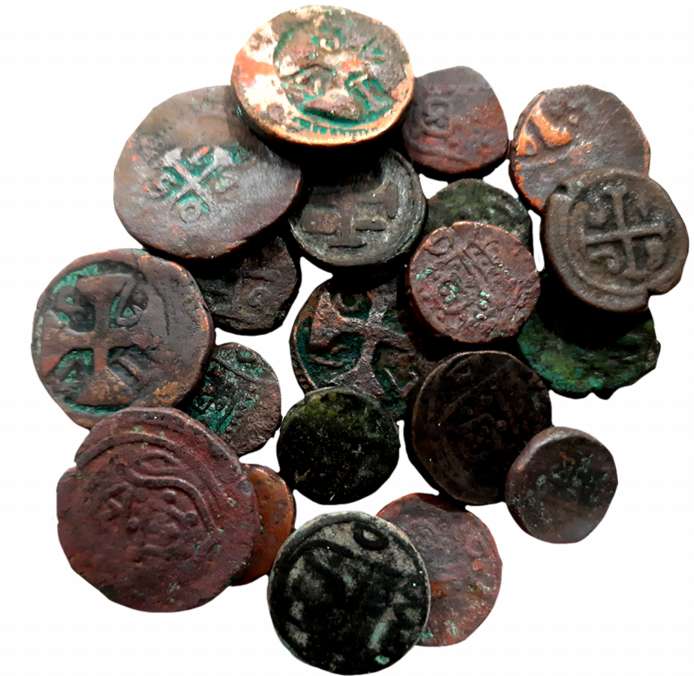 Diu, Copper (20), 2 Bazaruco (4), 1686 (KM# 7), Bazaruco (9) 1670 (1), 1686 (5) (KM# 6), 1