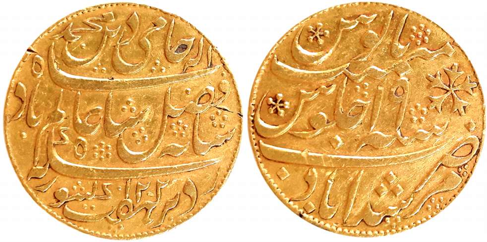 Patna, Gold Mohur, 12.26g, in the name of Shah Alam II, AH 1202/ RY 19, Tiny dot in the de