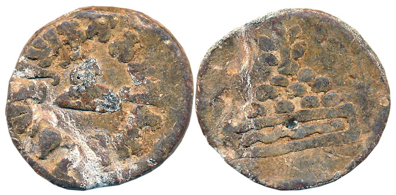 Kuras of Kolhapur, Goutamiputra Vilivayakura, Lead, 10.92g, Obv: Bow and Arrow, Brahmi leg