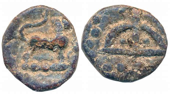 Deccan, Lead, 0.78g, Obv: Lion to right with upraised tail, Rev: Bow and arrow within dott