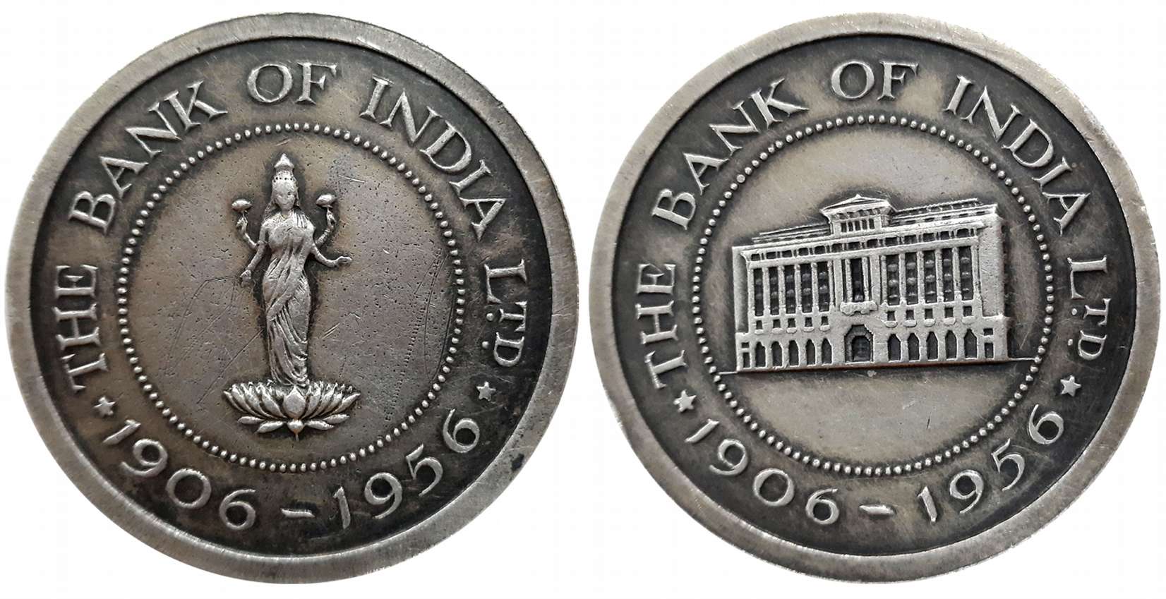 Bank of India Silver Token, 26.17g, Obv: Goddess Lakshmi standing legend around, Rev: Buil