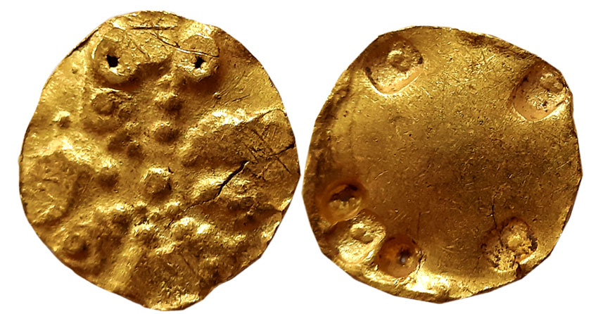 Chalukyas of Badami, Anonymous Gold Gadyana, 4.38g, Obv: Large ornamental lotus, Rev: Four