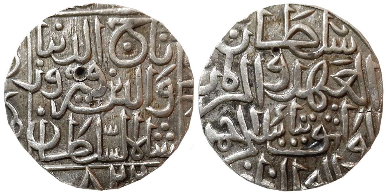 Taj ul din Firuz, Silver Tanka, 11.05g, Hadrat Ahsanabad Mint, AH 822 (G&G# BH63). Extreme