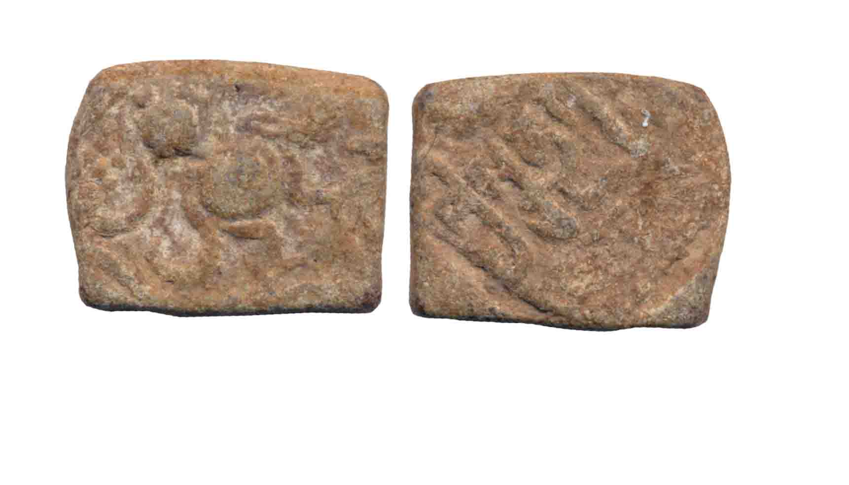 Guptas, Skanda Gupta, Lead, 2.10g, Obv: Garuda facing front, with wings outstretched and m