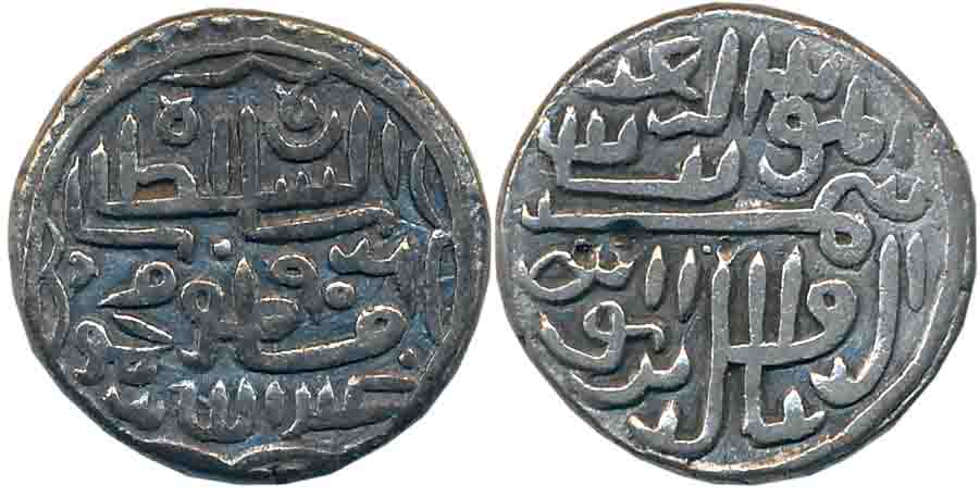 Muzaffar II, Silver Tanka, 6.93g, Broad flan, AH 903 (sic) For 930, 3 retrograde, “Al-mu'a