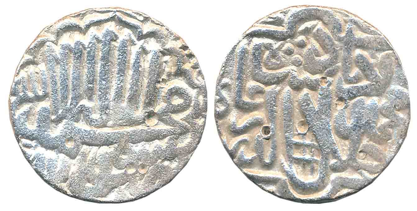 Akbar, Silver Rupee, 10.89g, “Kalima” type, Akbarpur Tanda Mint (off flan) (KM# 80.3). Cle