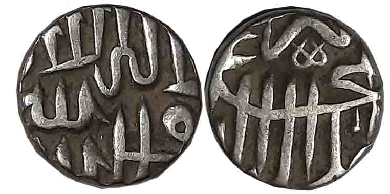 Akbar, Silver Reduced 1/2 Tanka, 3.45g, Malwa Issue, “Mintless- dateless” type, without mi